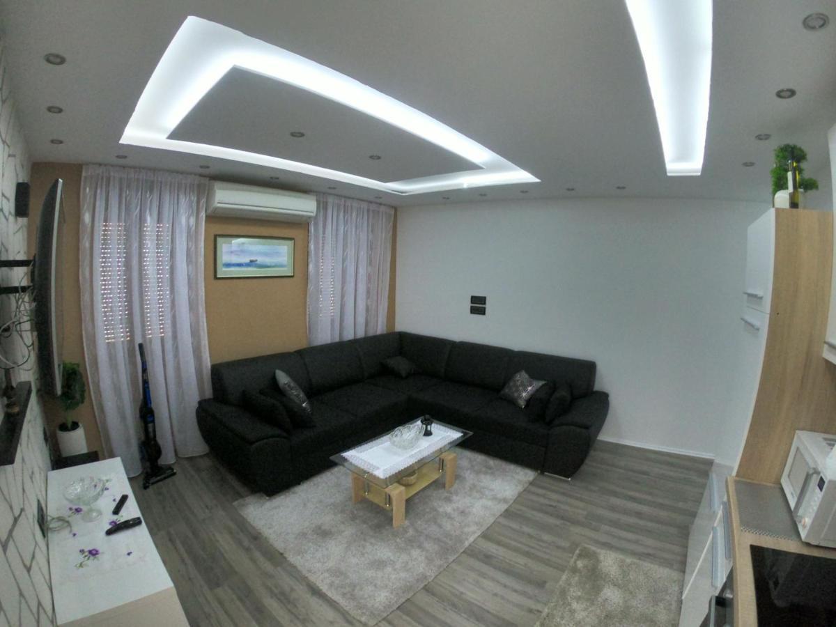 Apartmani Majetic Omisalj Ngoại thất bức ảnh